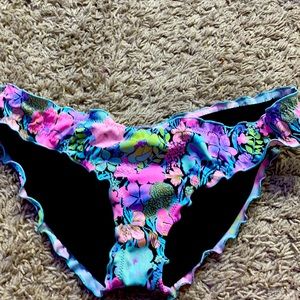Victoria secret Brazilian butt bikini bottoms